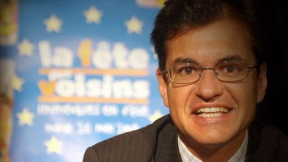 1. Atanase Périfan l’inventeur de la Fête des voisins dans l’arène